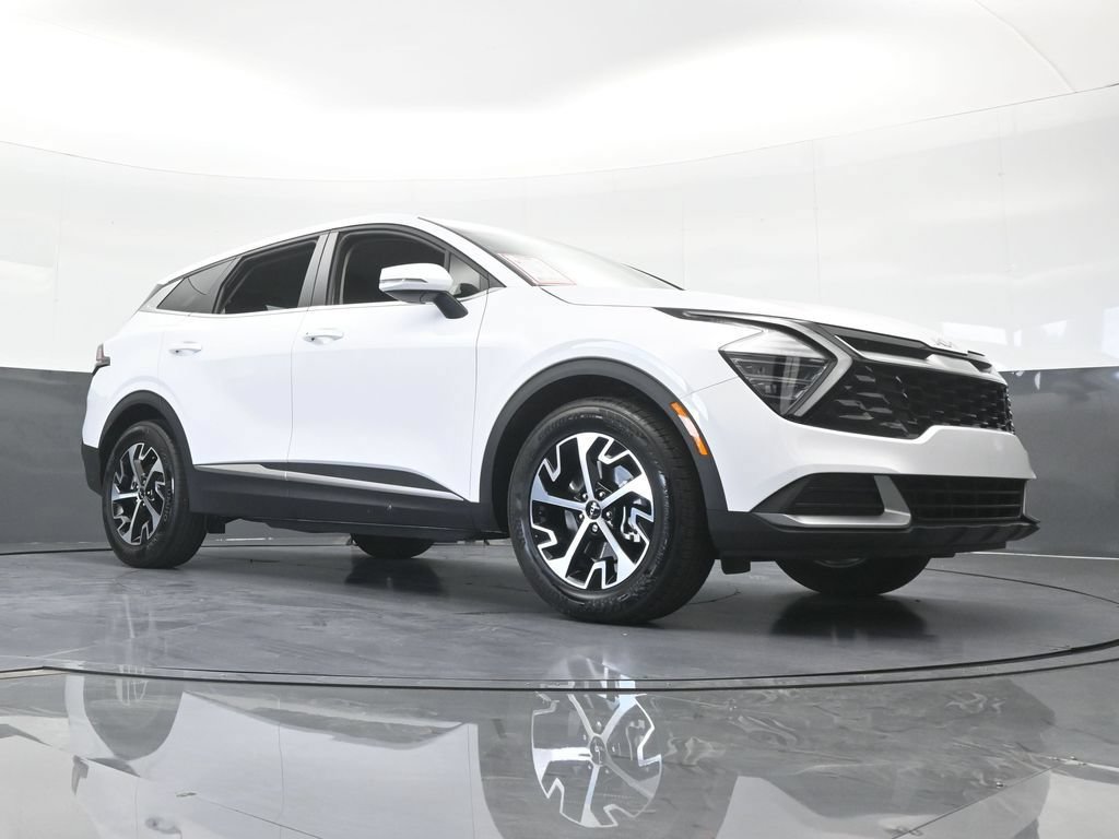 Used 2025 Kia Sportage EX FWD image 63