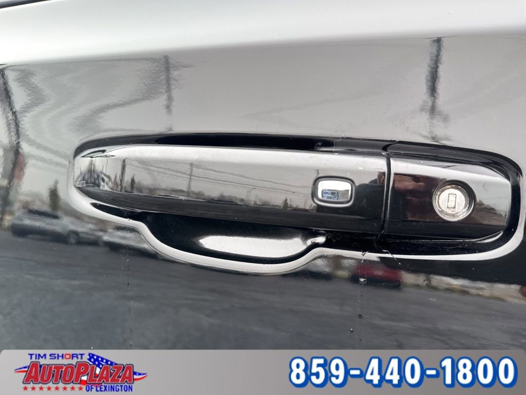 Used 2022 Chevrolet Suburban Z71 w/ Off-Road Capability Package image 24