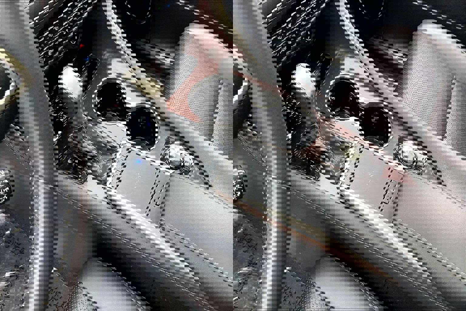 Used 2022 Lexus RX 350 AWD w/ Premium Package image 22