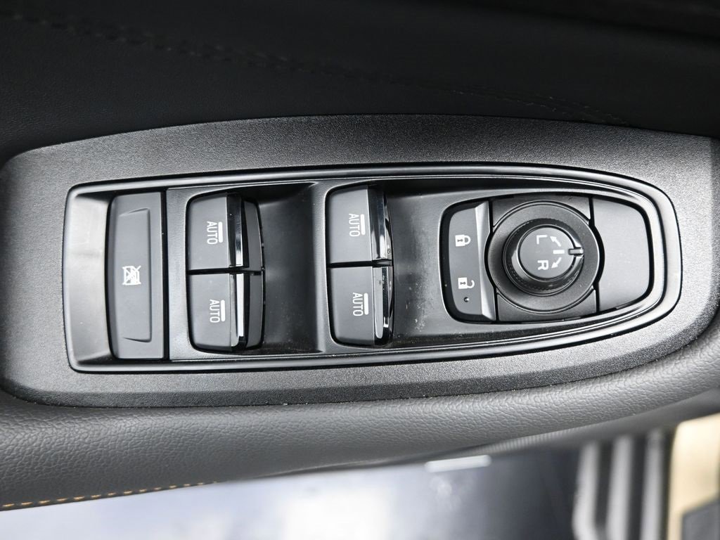 Used 2025 Subaru Outback Wilderness w/ Wilderness Package image 21