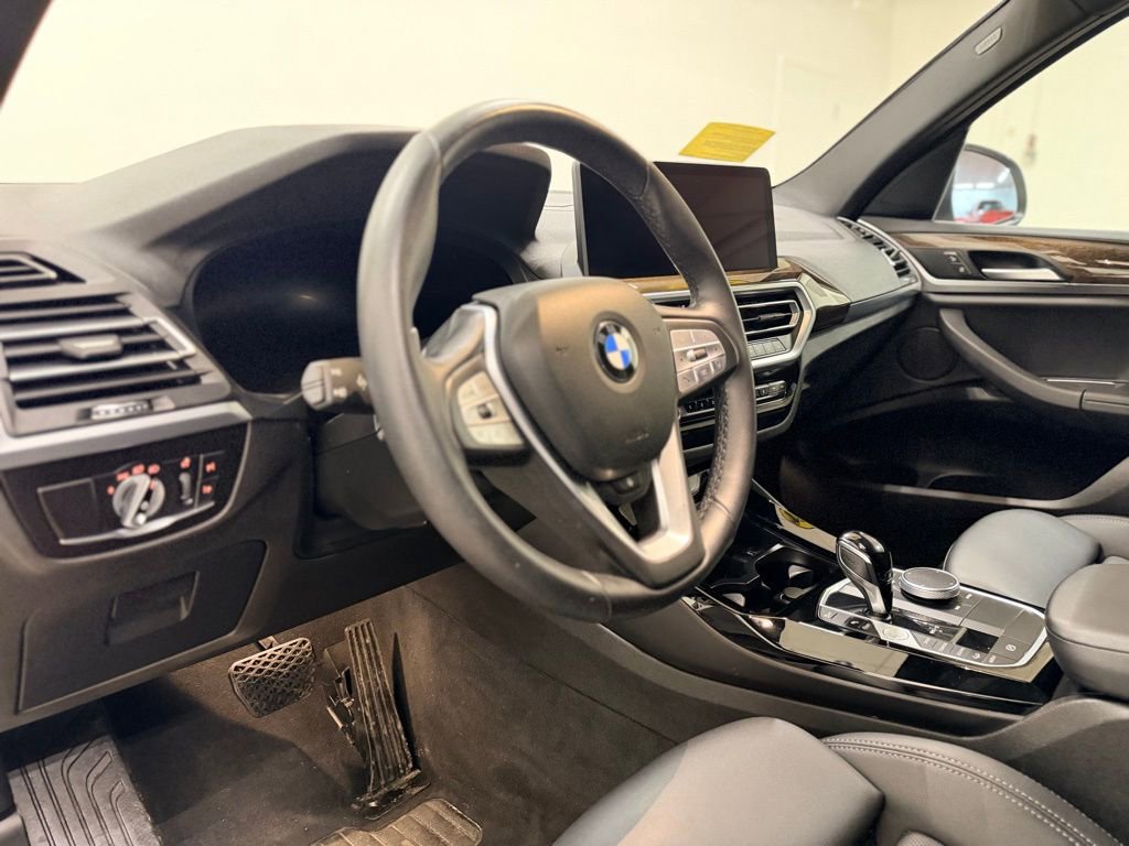 Used 2022 BMW X3 xDrive30i w/ Premium Package image 13