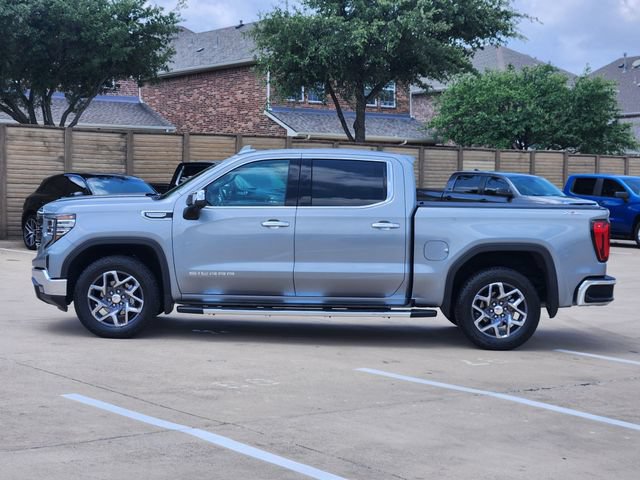 Used 2025 GMC Sierra 1500 SLT AWD/4WD image 13