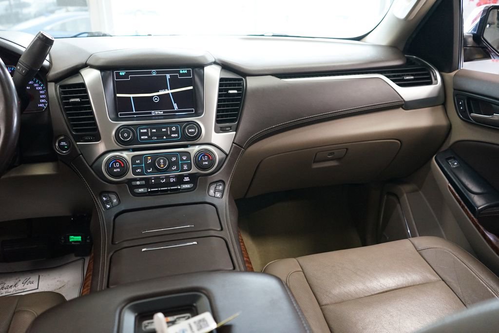 Used 2017 Chevrolet Suburban Premier AWD/4WD image 15