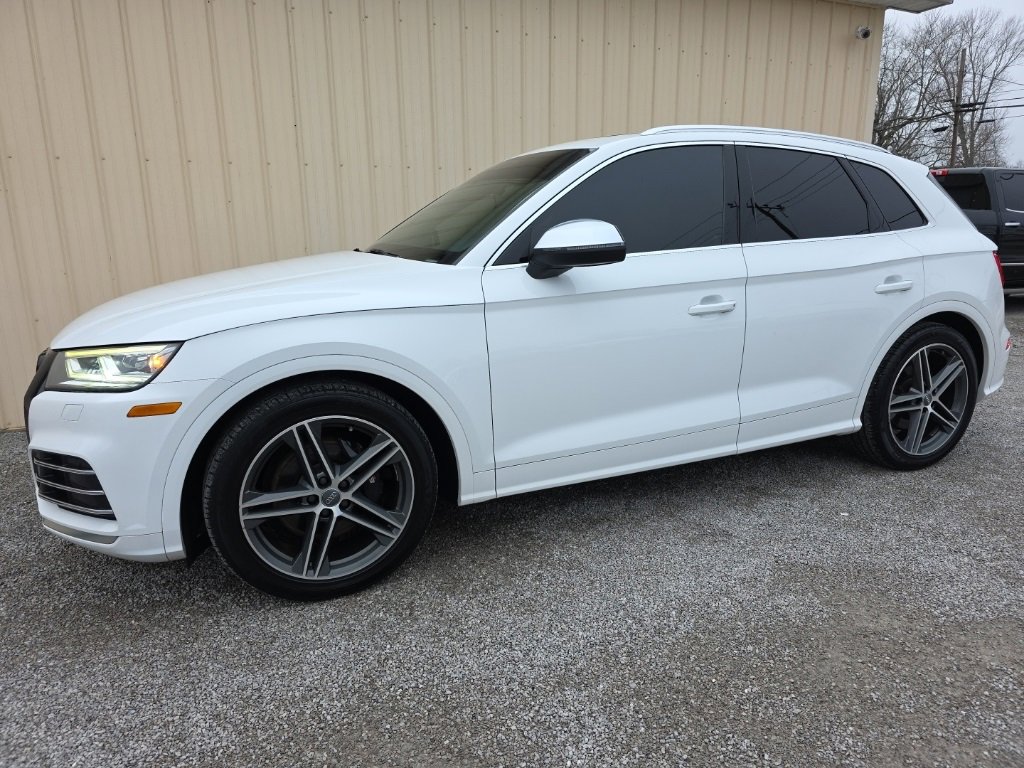 Used 2018 Audi SQ5 Premium Plus w/ Navigation Package image 13