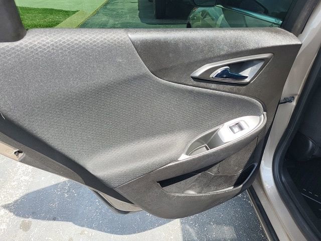 Used 2024 Chevrolet Malibu LT FWD image 16