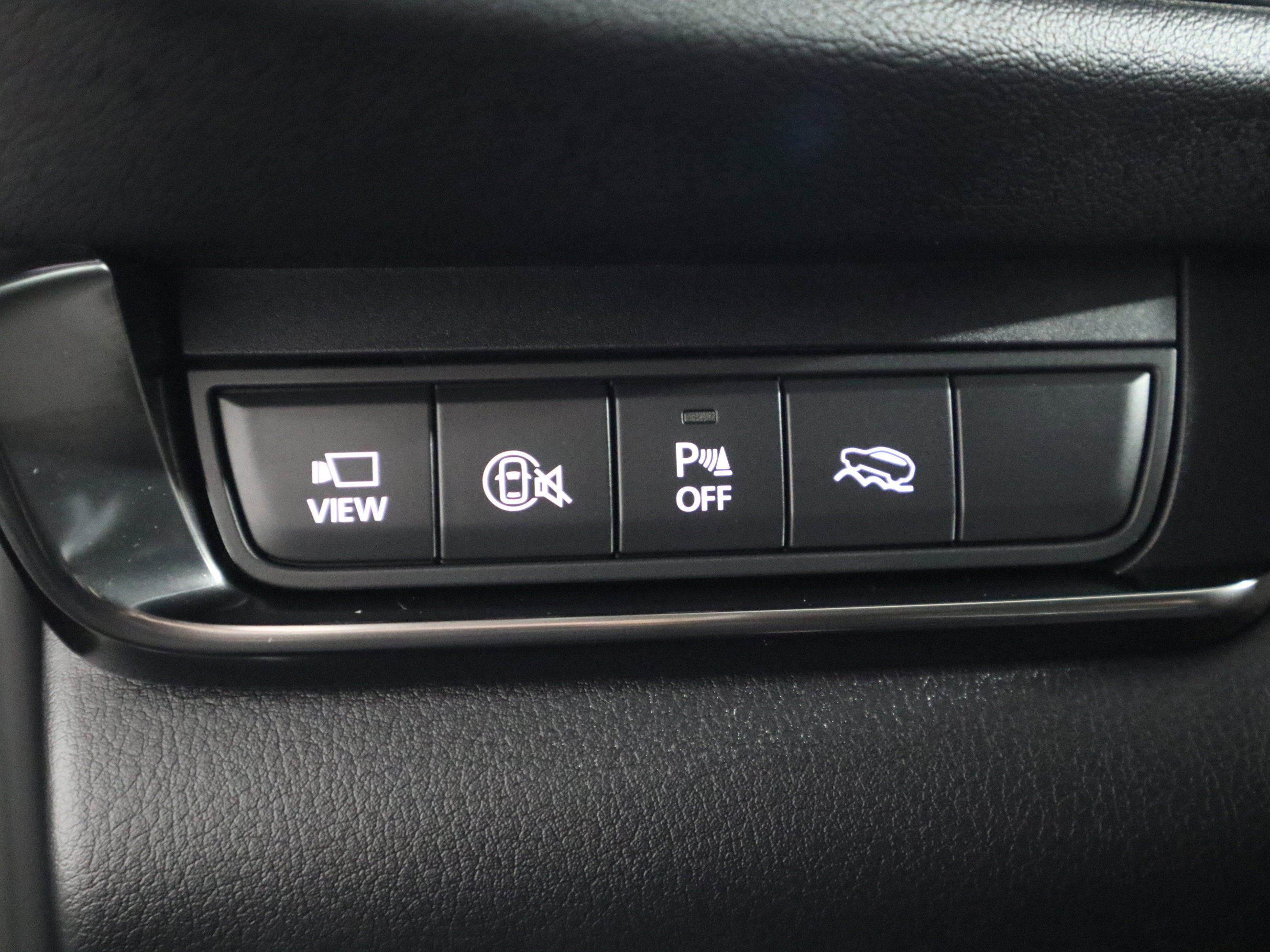 Certified 2025 MAZDA CX-30 2.5 Turbo w/ Premium Plus Pkg image 30