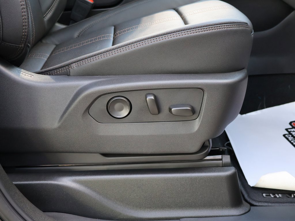 New 2025 Chevrolet Suburban High Country image 45