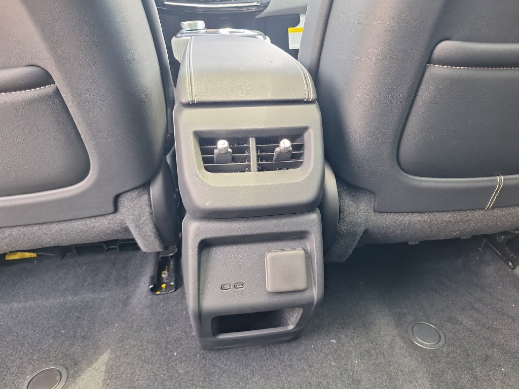 New 2026 Cadillac Optiq Luxury 1 RWD image 15