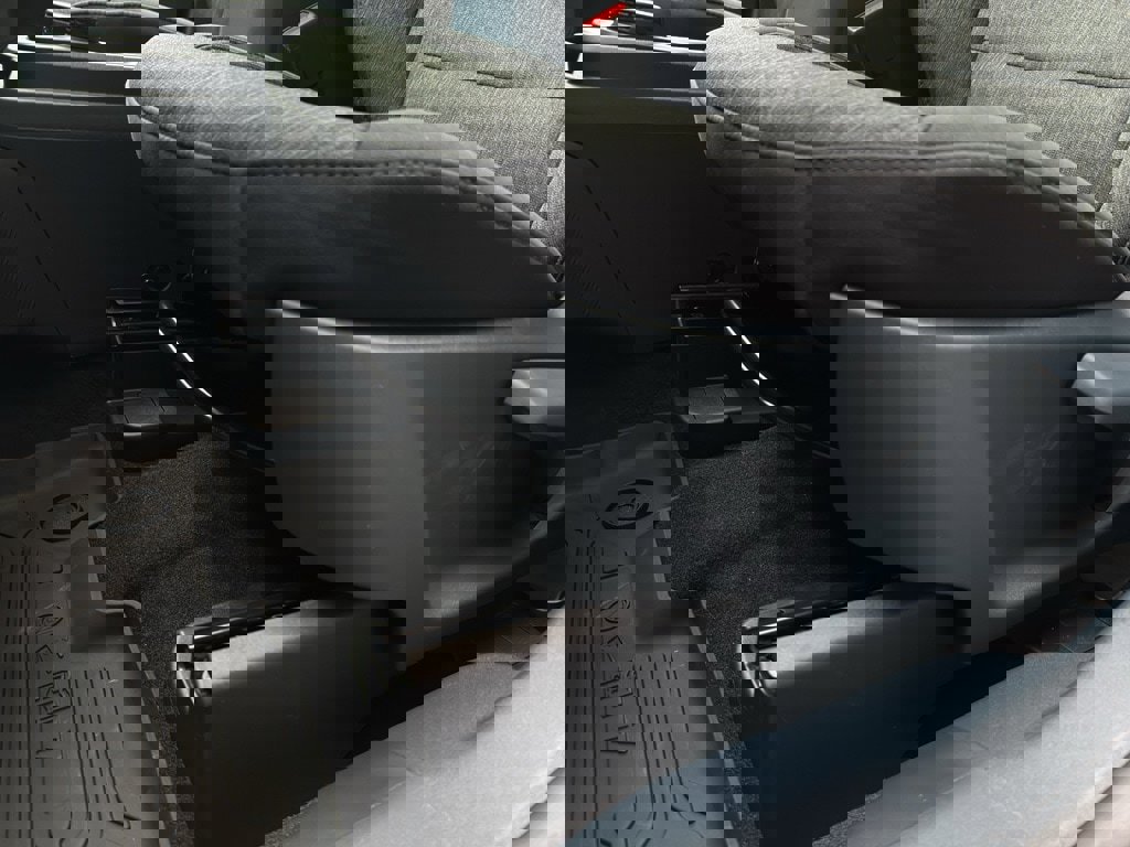 New 2026 Ford Maverick XLT w/ Equipment Group 301A image 16