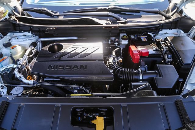 Used 2024 Nissan Rogue SV w/ SV Premium Package FWD image 31