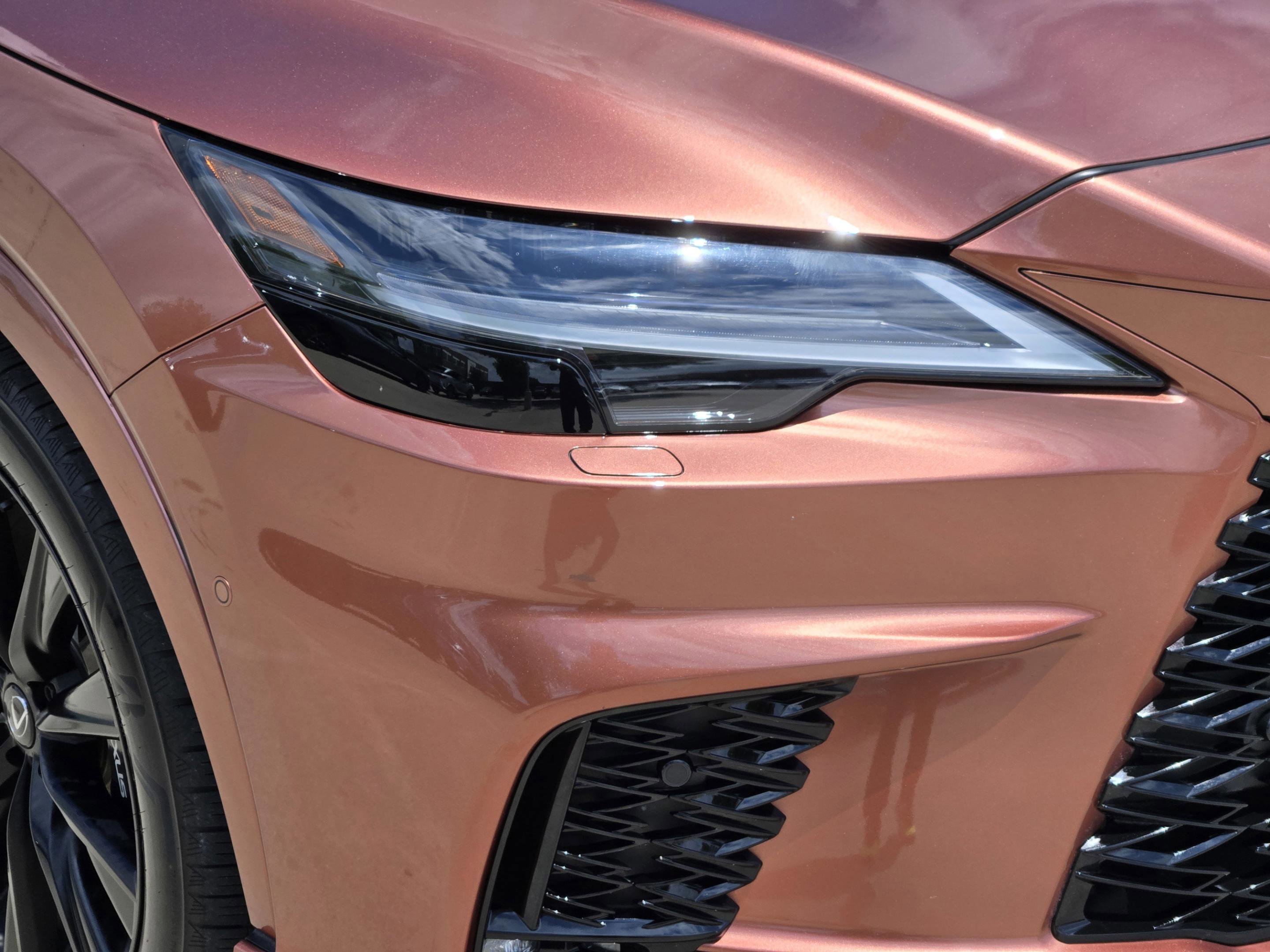 Used 2023 Lexus RX 500h F Sport w/ Cold Area Package AWD/4WD image 37