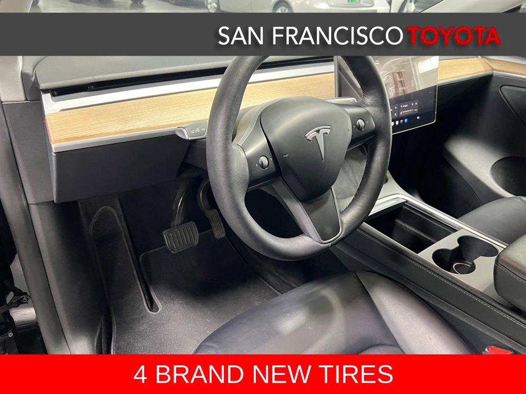 Used 2024 Tesla Model Y Long Range AWD/4WD image 13