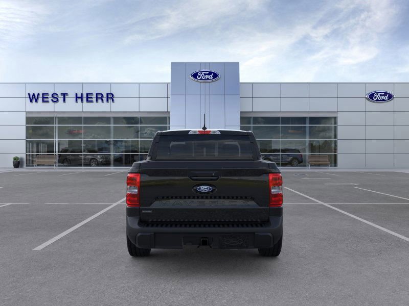 New 2025 Ford Maverick XL image 5