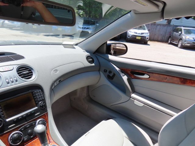 Used 2006 Mercedes-Benz SL 500 image 19