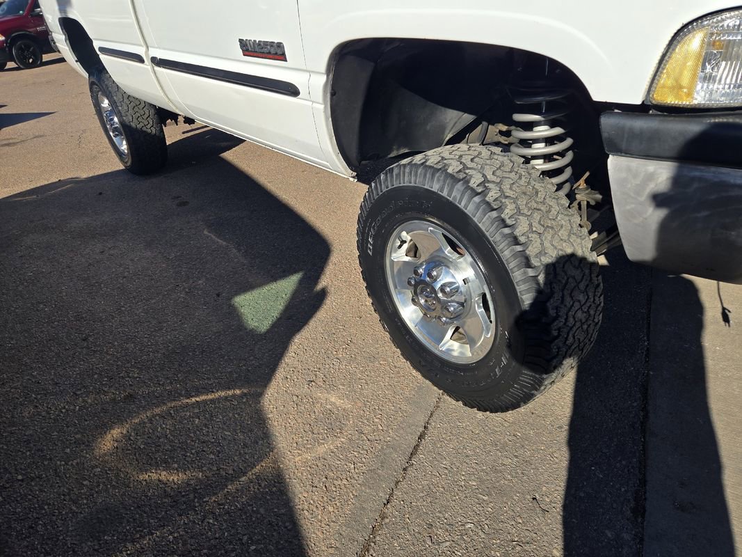 Used 1998 Dodge Ram 2500 Truck ST image 13