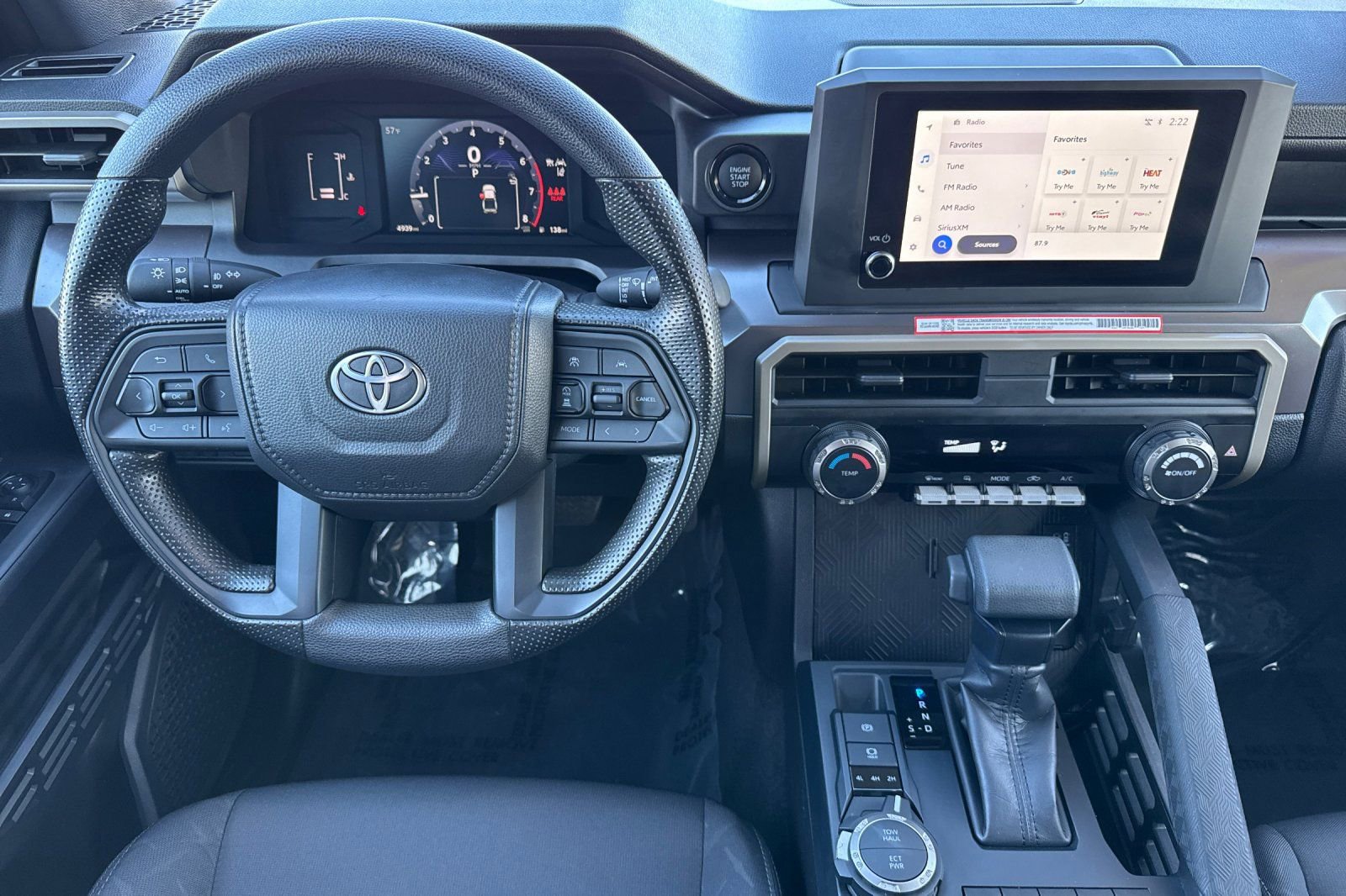 Certified 2025 Toyota Tacoma SR5 image 18