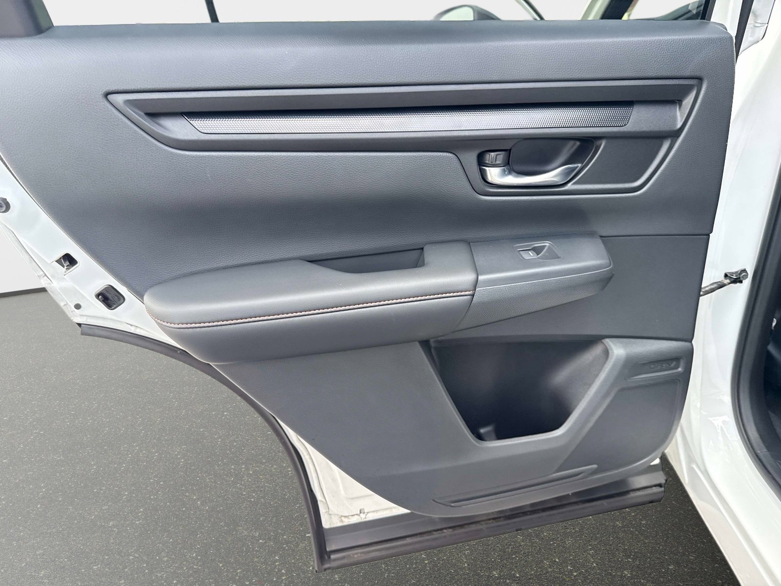 Used 2023 Honda CR-V Sport image 11