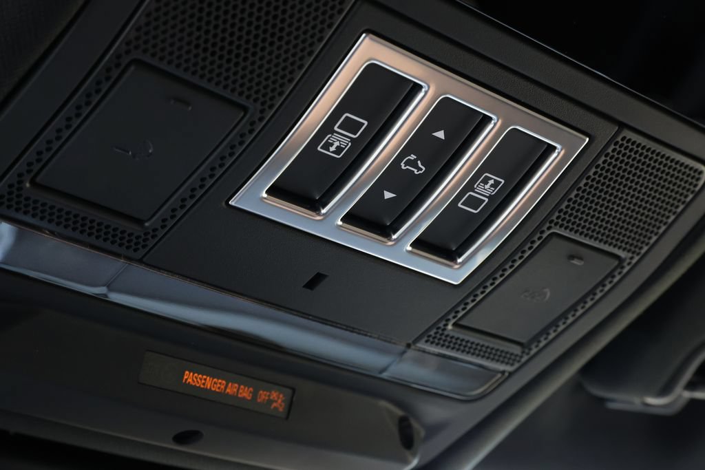 New 2026 Land Rover Discovery Dynamic SE AWD/4WD image 13