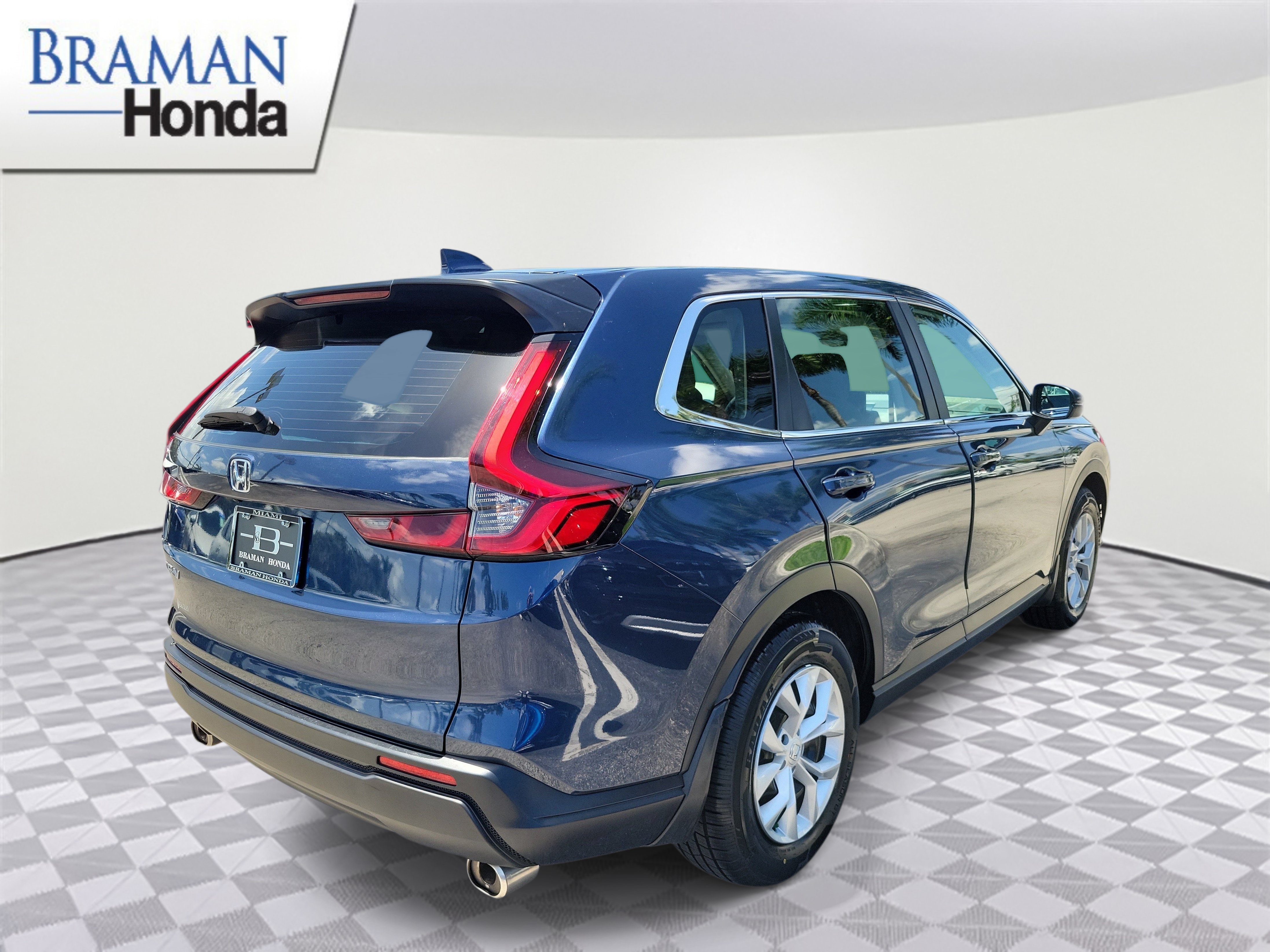 Certified 2024 Honda CR-V LX image 3