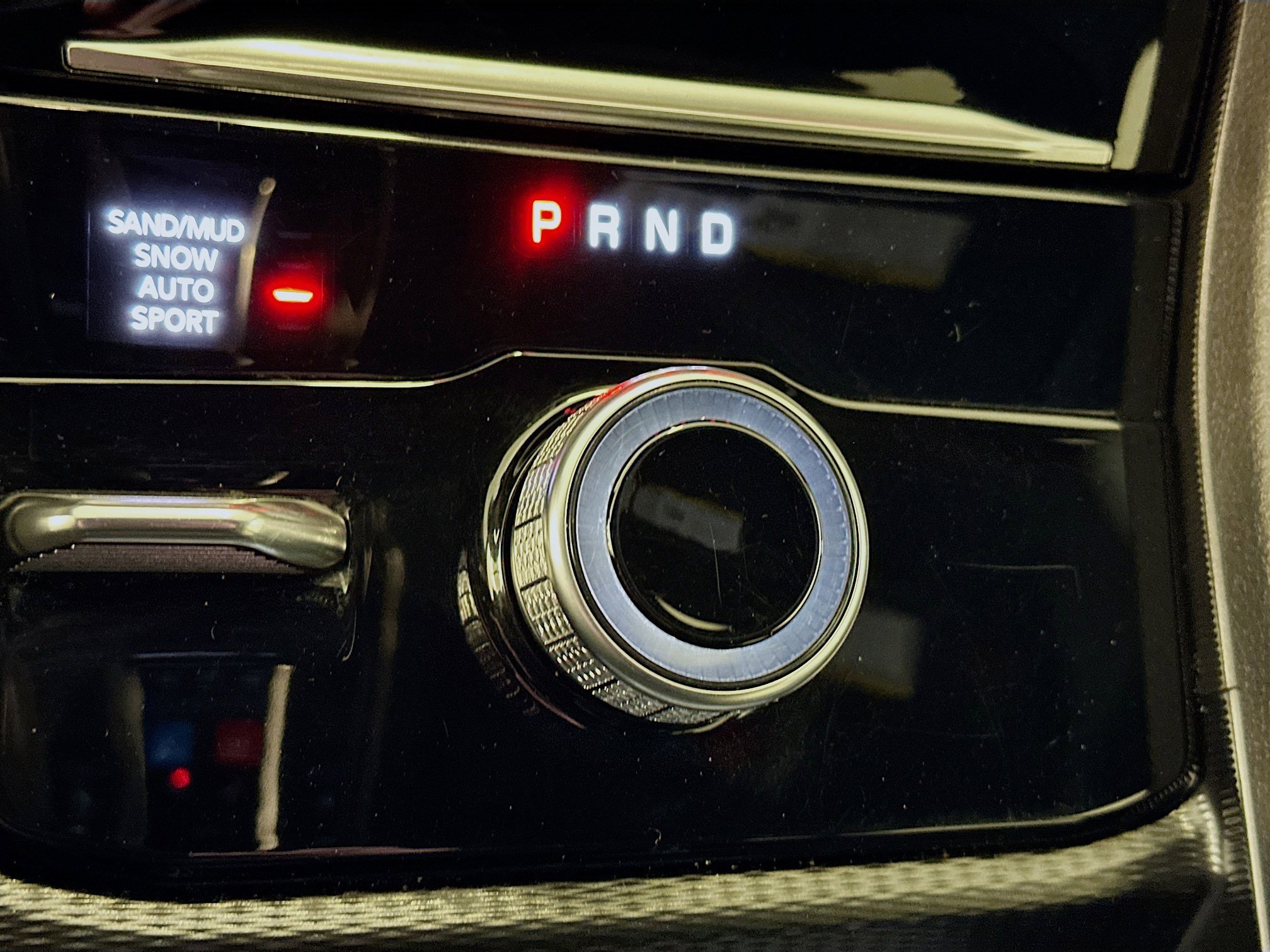 Used 2024 Jeep Grand Cherokee L Limited w/ Luxury Tech Group II image 25