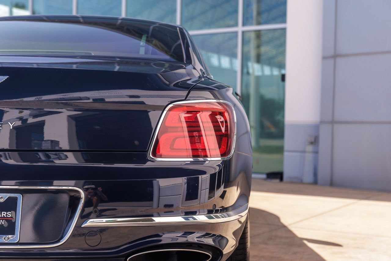 Certified 2023 Bentley Flying Spur W12 AWD/4WD image 18