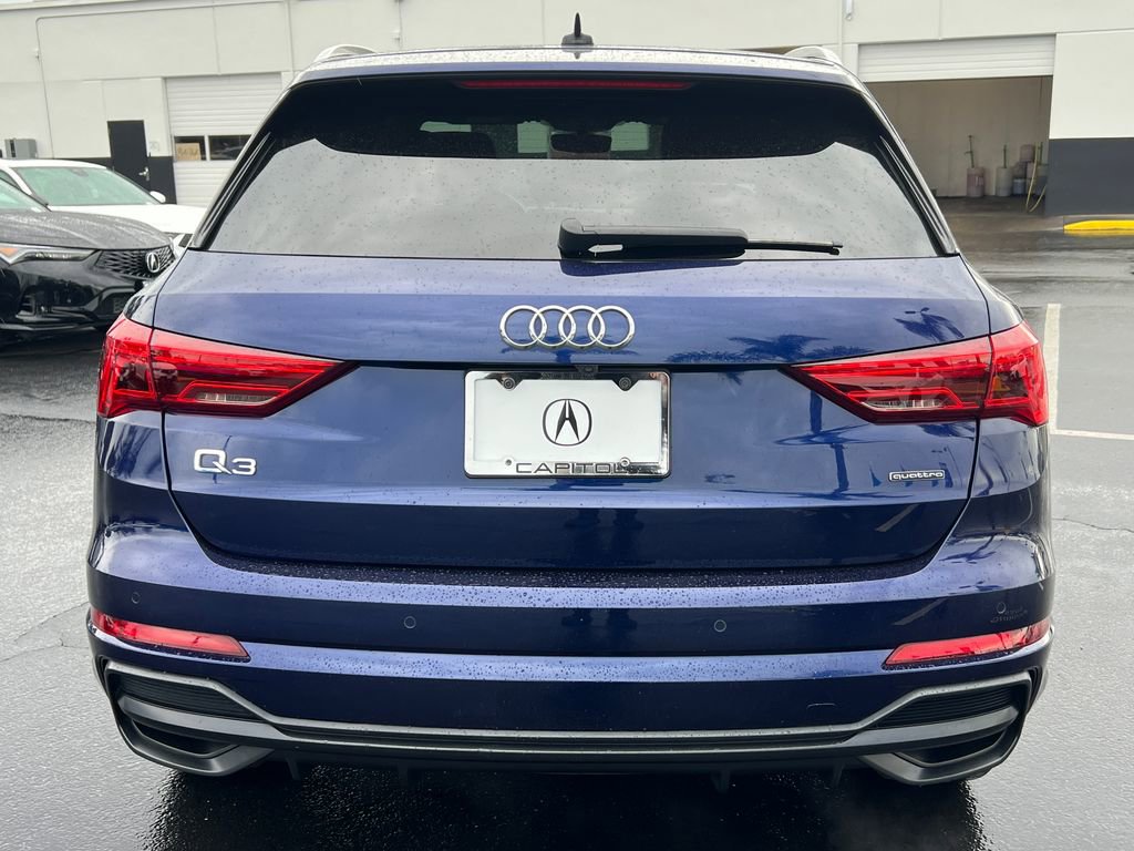 Used 2021 Audi Q3 2.0T Premium AWD/4WD image 10