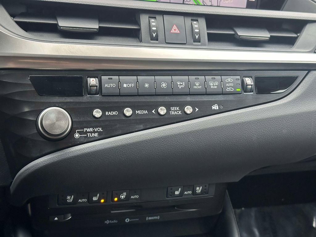 Certified 2021 Lexus ES 350 w/ Premium Package image 25