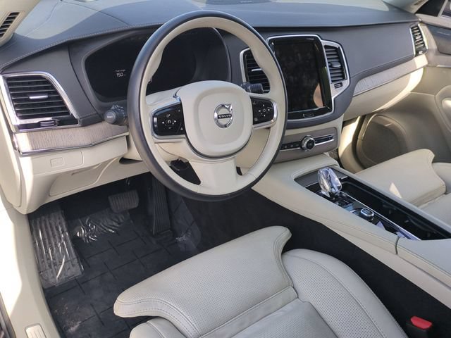 Certified 2024 Volvo XC90 B6 Ultimate w/ Protection Package Premier AWD/4WD image 12