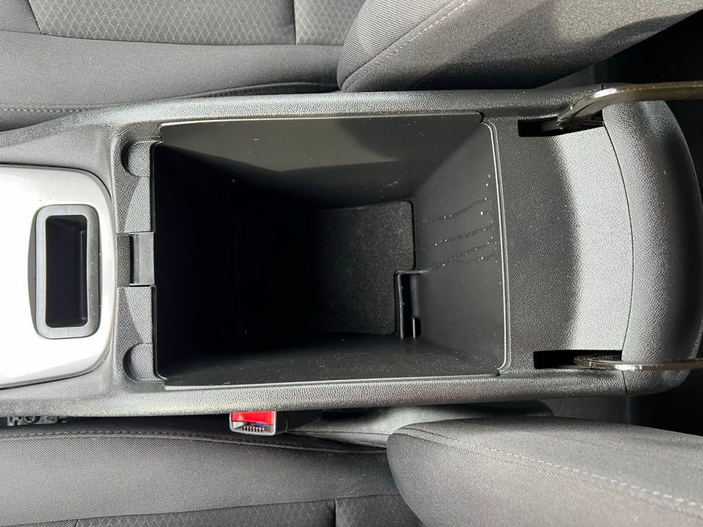 Used 2022 Chevrolet Malibu LT image 28