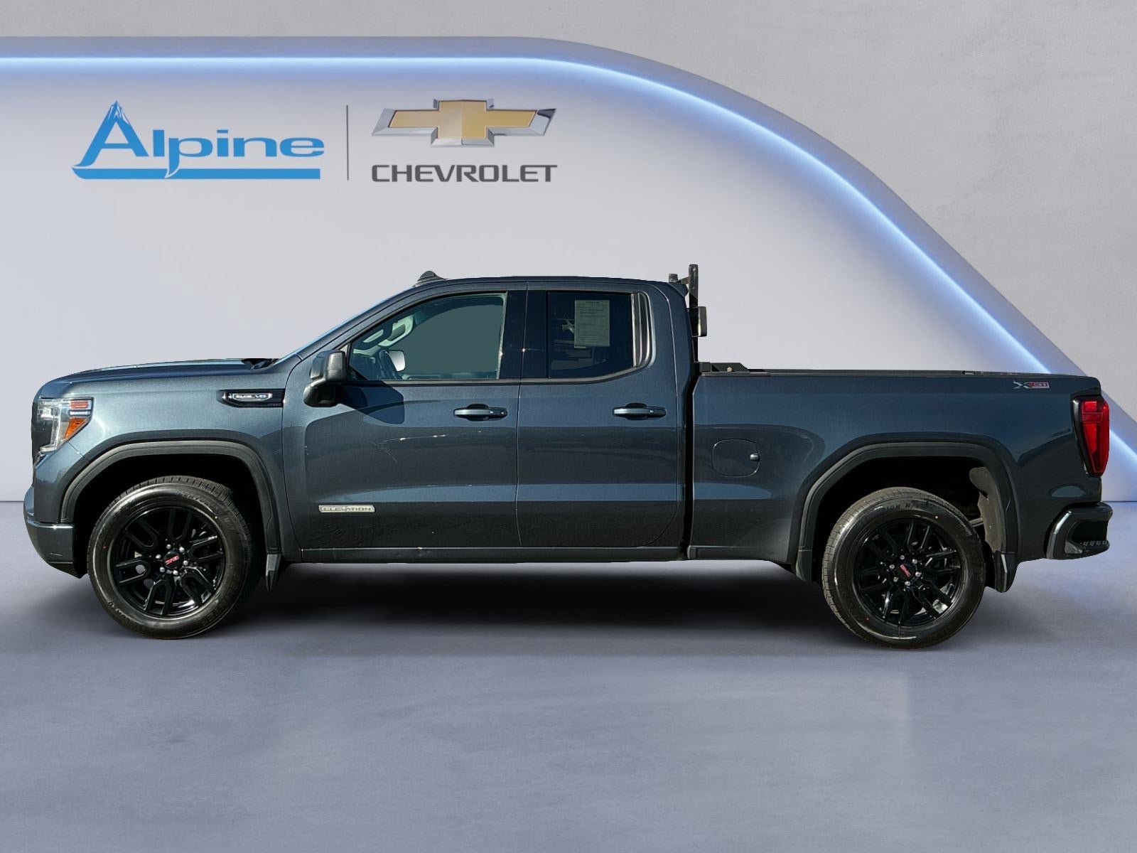 Used 2022 GMC Sierra 1500 Elevation w/ Preferred Package AWD/4WD image 2