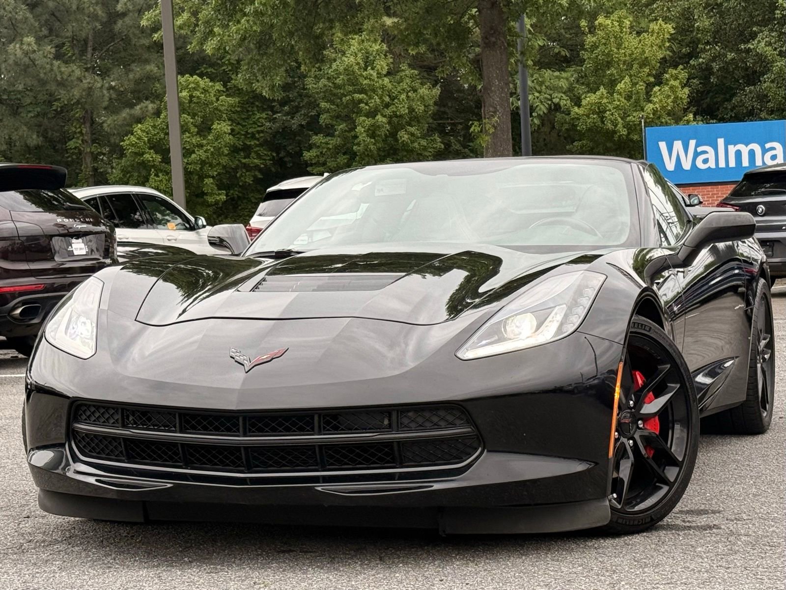 Used 2018 Chevrolet Corvette Stingray Coupe w/ 1LT RWD image 1