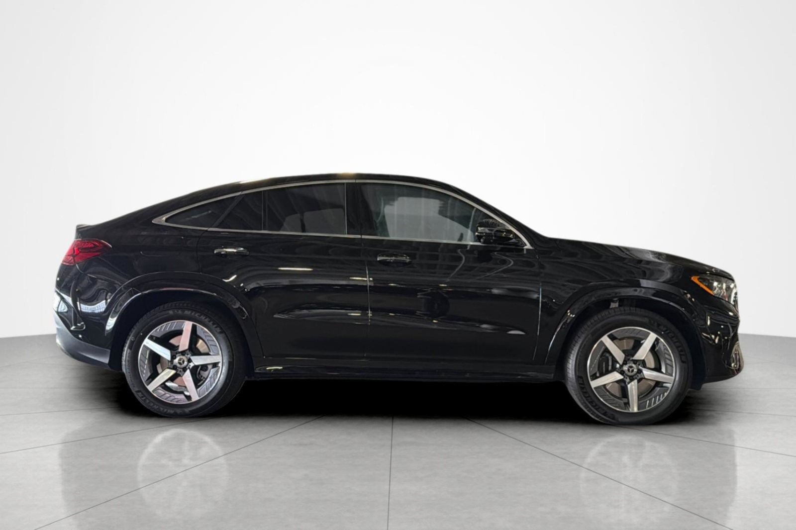 New 2027 Mercedes-Benz GLE 450 4MATIC Coupe image 6