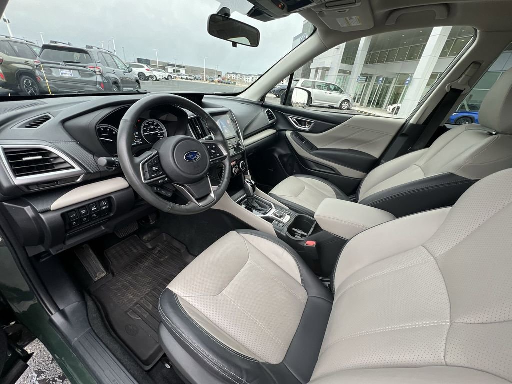 Used 2023 Subaru Forester Limited image 10