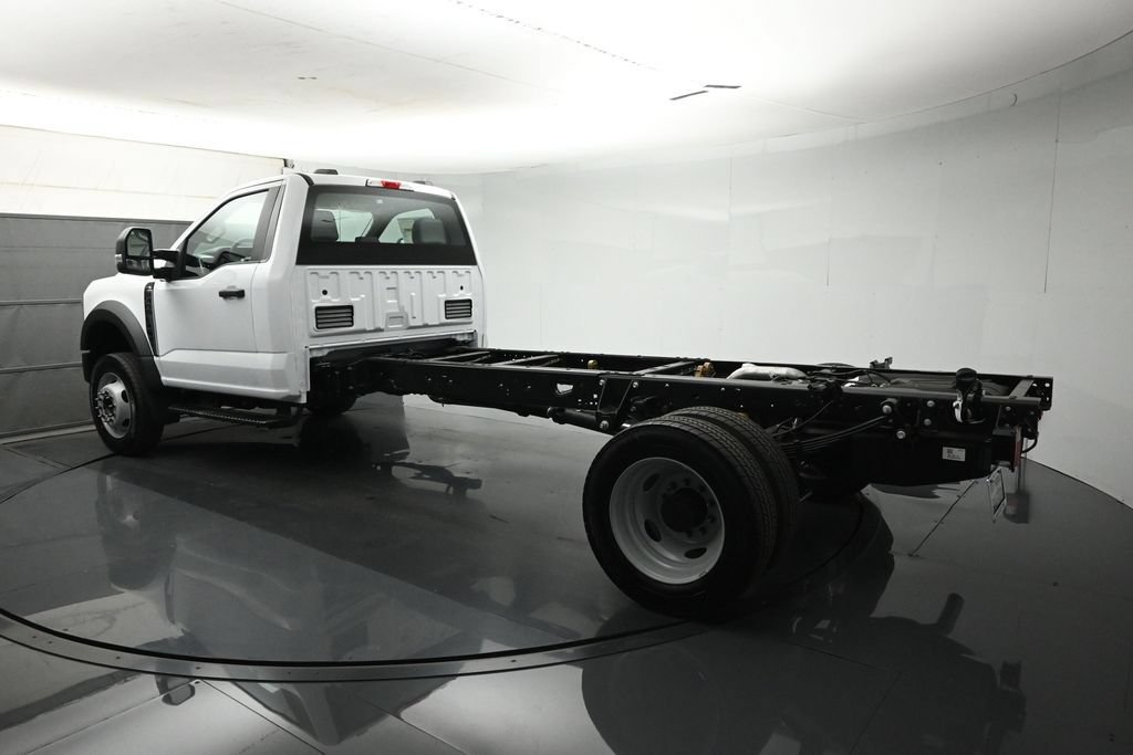New 2026 Ford F450 XL w/ XL Chrome Package RWD image 7
