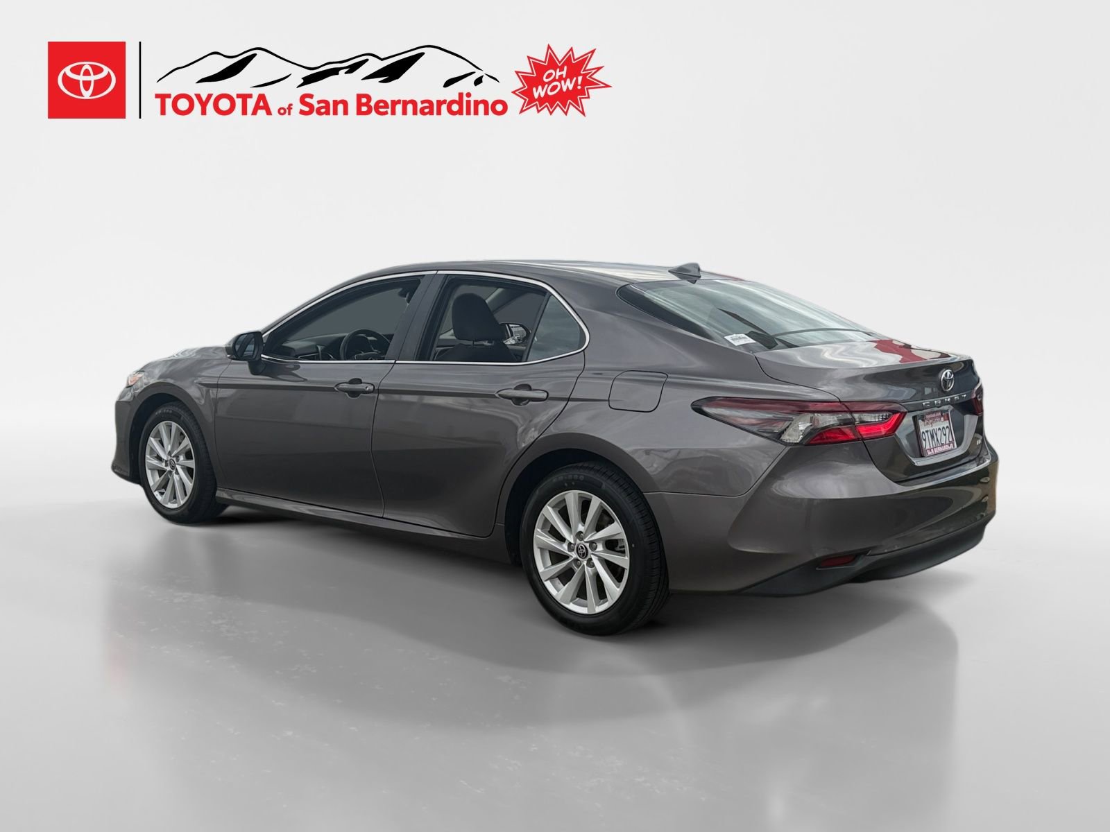 Certified 2022 Toyota Camry LE w/ Convenience Package FWD image 3