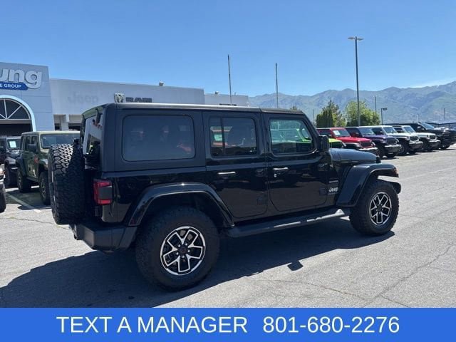Used 2023 Jeep Wrangler Unlimited Sahara w/ Cold Weather Group AWD/4WD image 11