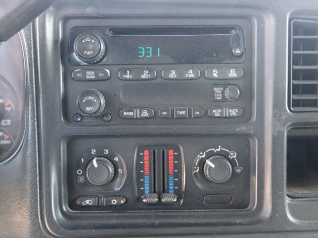 Used 2006 Chevrolet Silverado 3500 4x4 Crew Cab w/ Heavy-Duty Power Package image 17