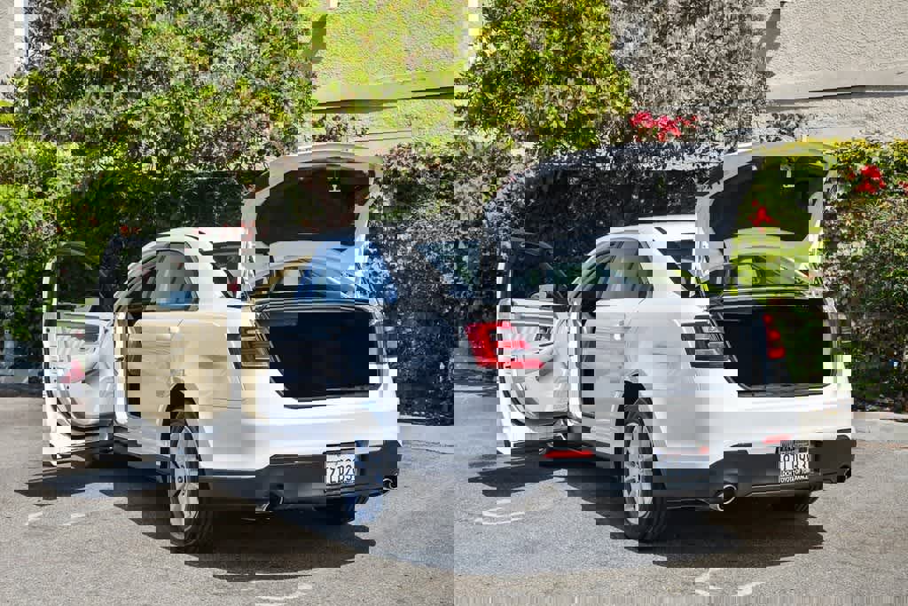 Used 2013 Ford Taurus SE image 27