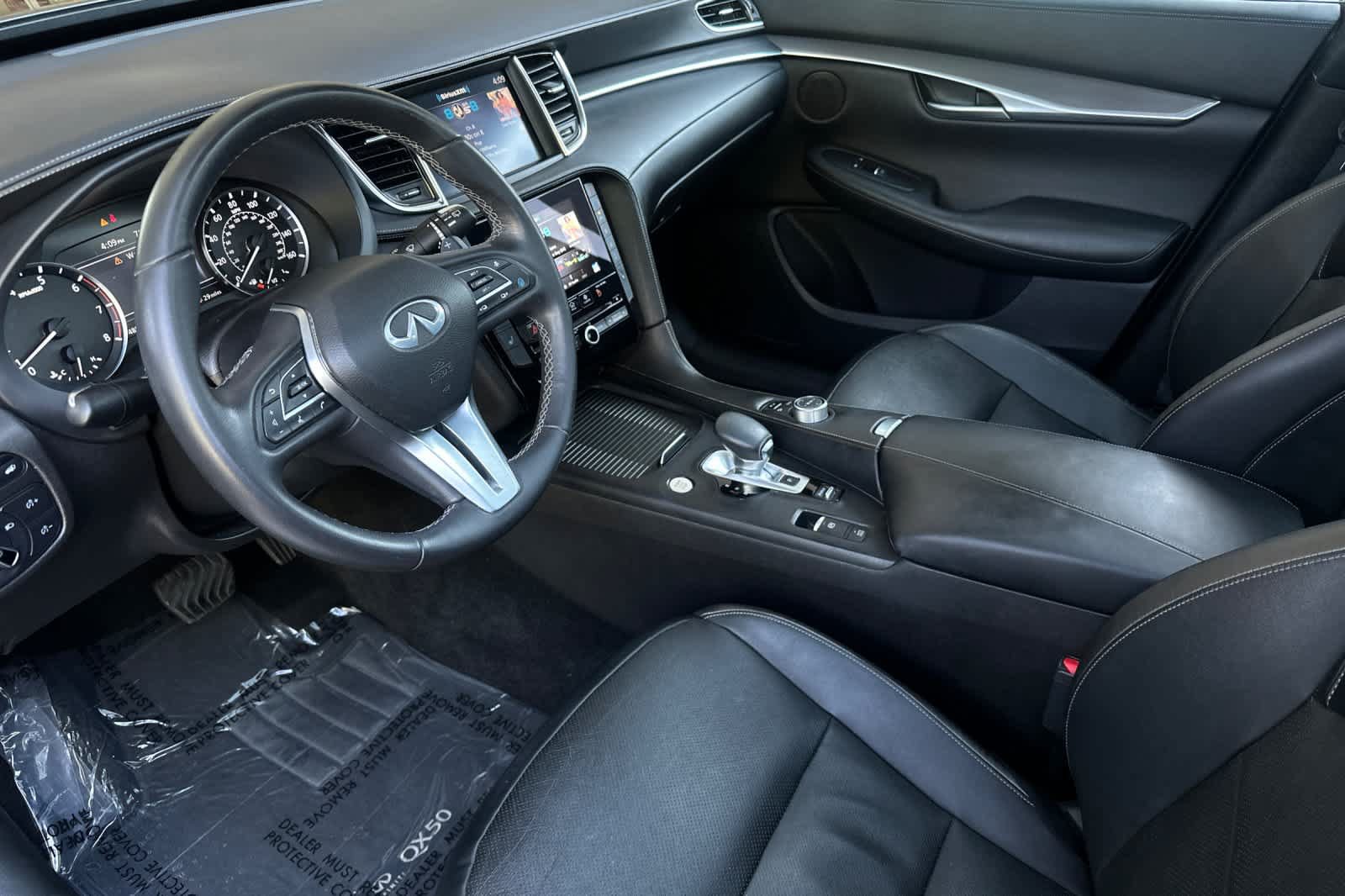 Used 2022 INFINITI QX50 Luxe AWD/4WD image 11