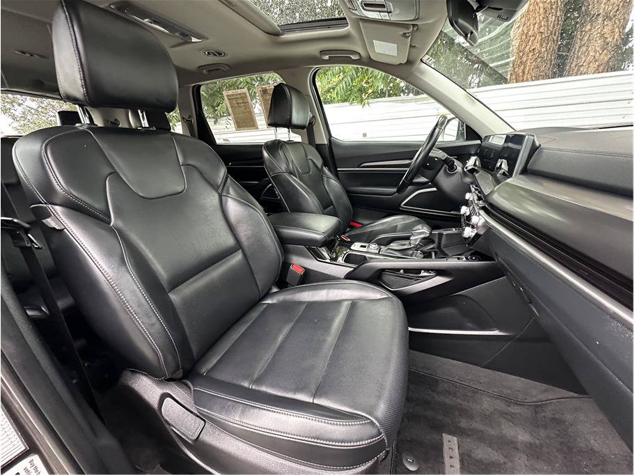 Used 2025 Kia Telluride S AWD/4WD image 15