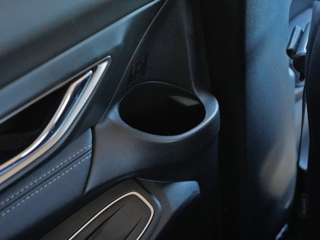 Used 2023 Subaru Ascent Limited image 29