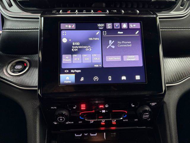 Certified 2023 Jeep Grand Cherokee Altitude AWD/4WD image 17