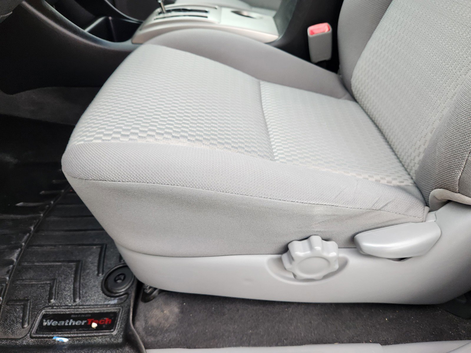 Used 2015 Toyota Tacoma PreRunner w/ SR5 Package RWD image 19