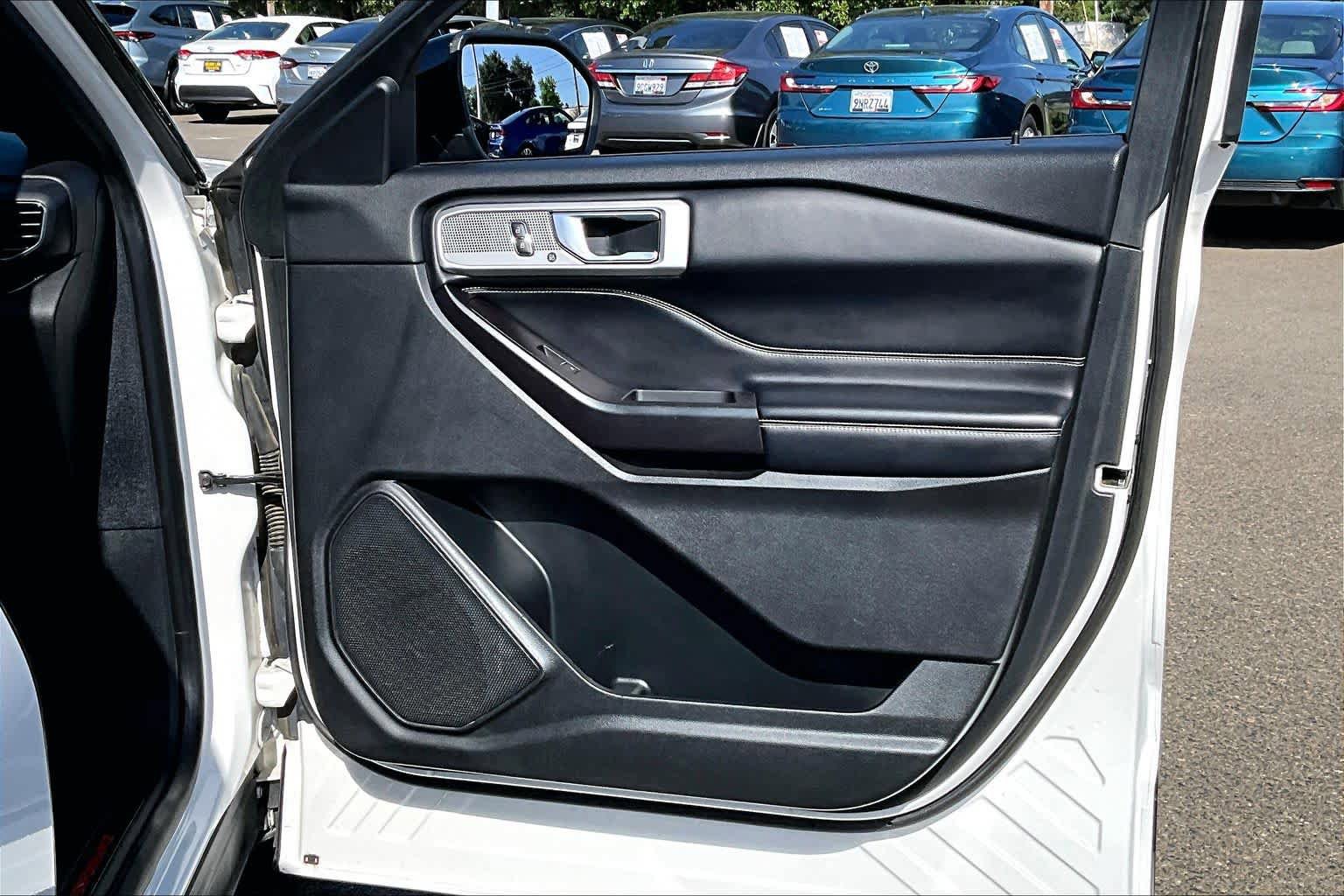 Used 2020 Ford Explorer ST AWD/4WD image 22