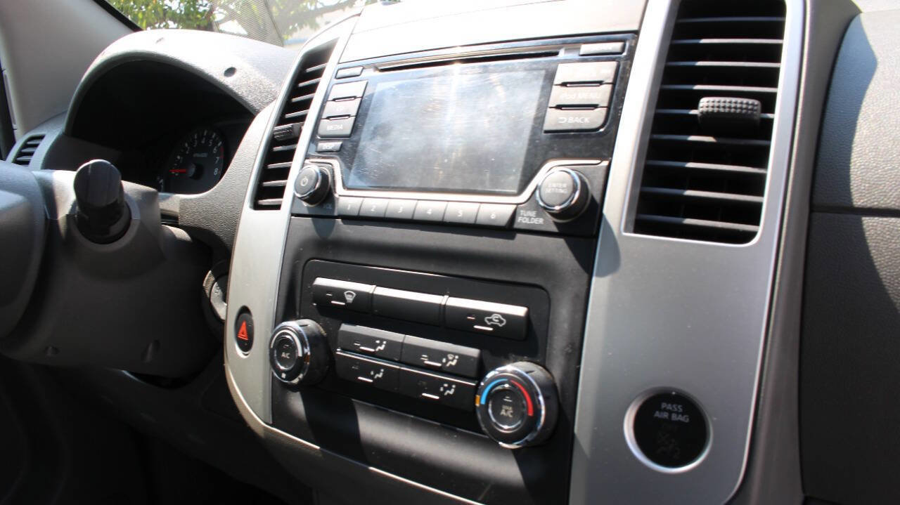 Used 2018 Nissan Frontier S image 4