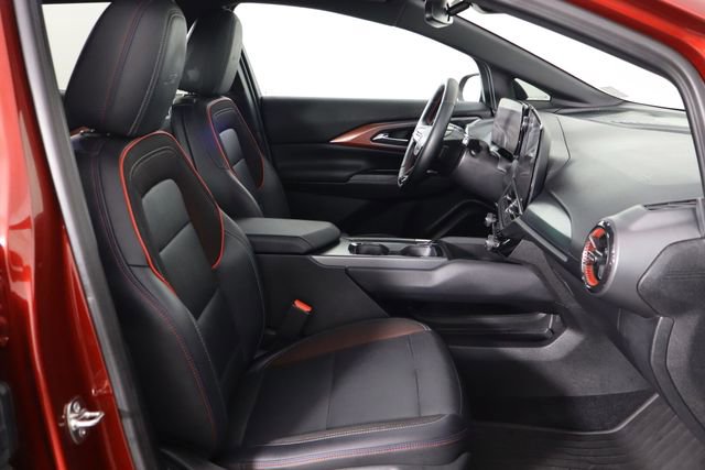 Used 2024 Chevrolet Equinox EV RS w/ LPO, Trailering Package image 18