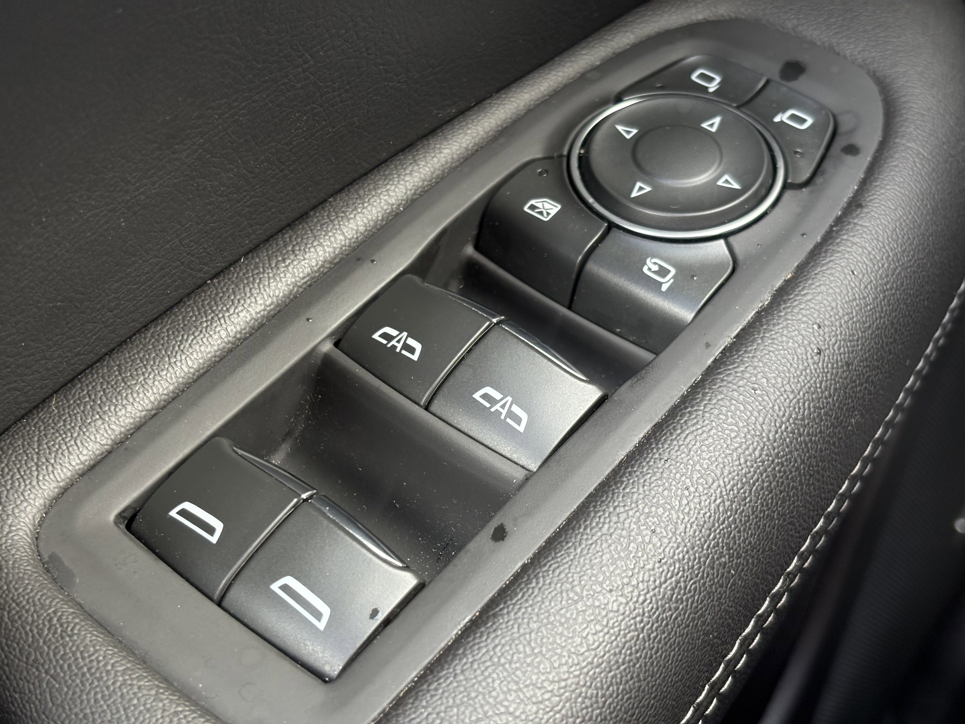 Certified 2023 Cadillac XT5 Premium Luxury image 29