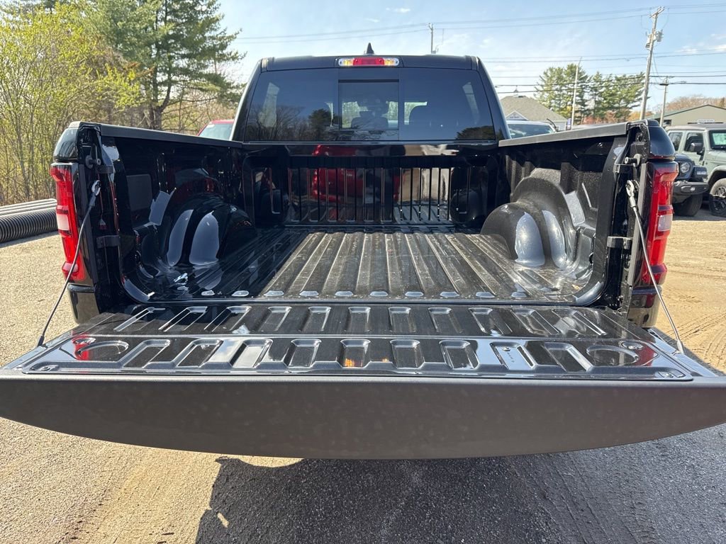 New 2026 RAM 1500 Big Horn w/ Night Edition AWD/4WD image 24