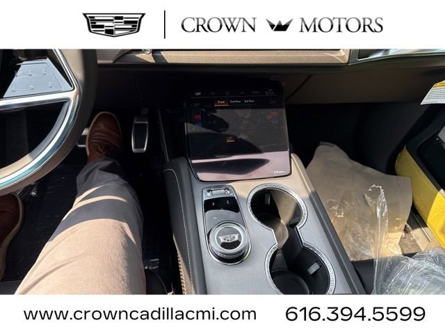 New 2026 Cadillac Vistiq Sport AWD/4WD image 26