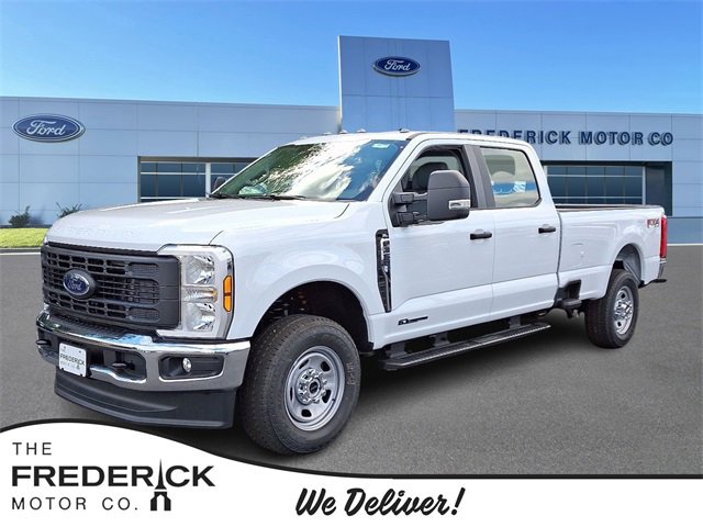 New 2026 Ford F350 XL w/ FX4 Off-Road Package